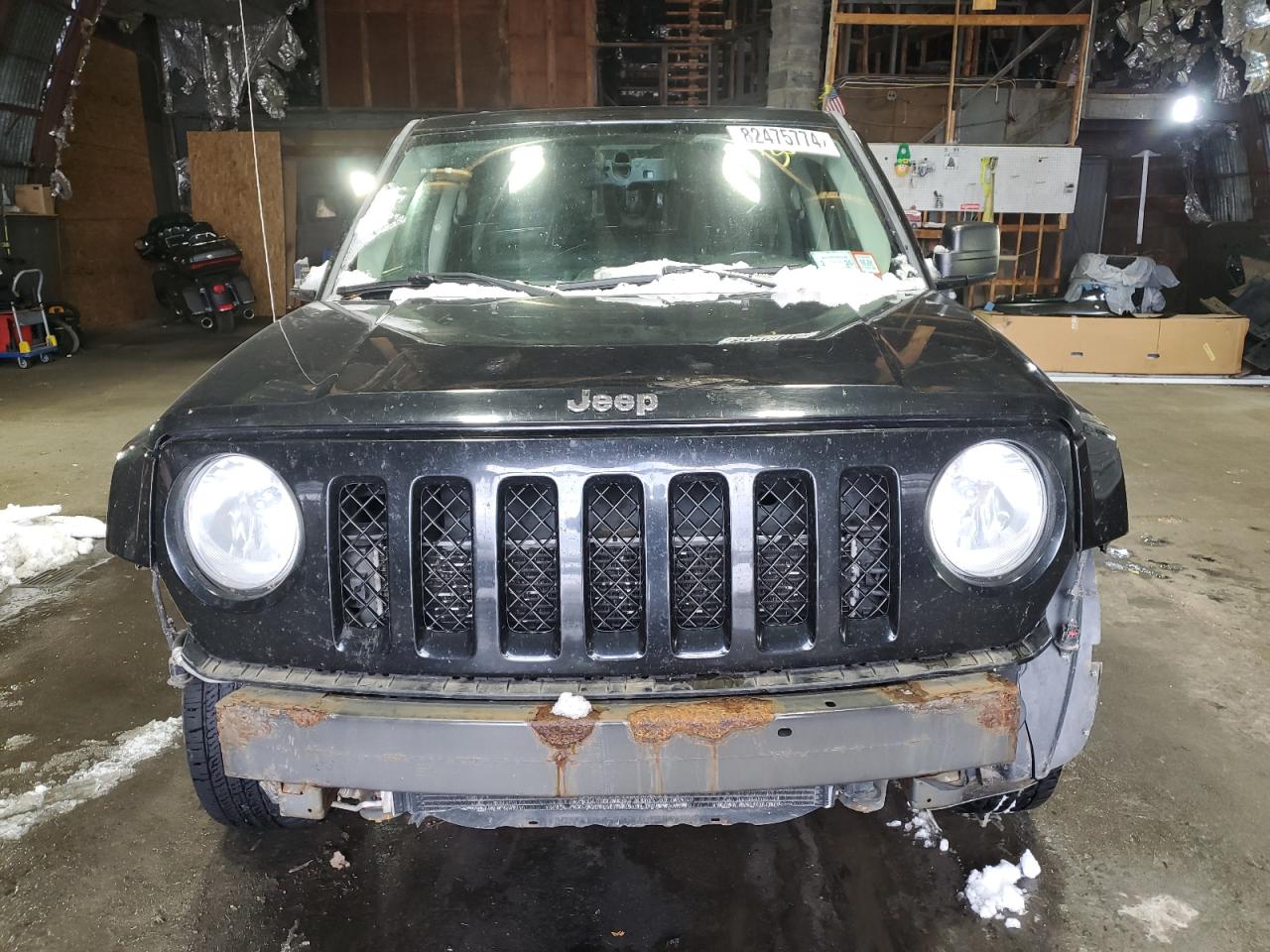 VIN 1C4NJRFB4ED689427 2014 JEEP PATRIOT no.5