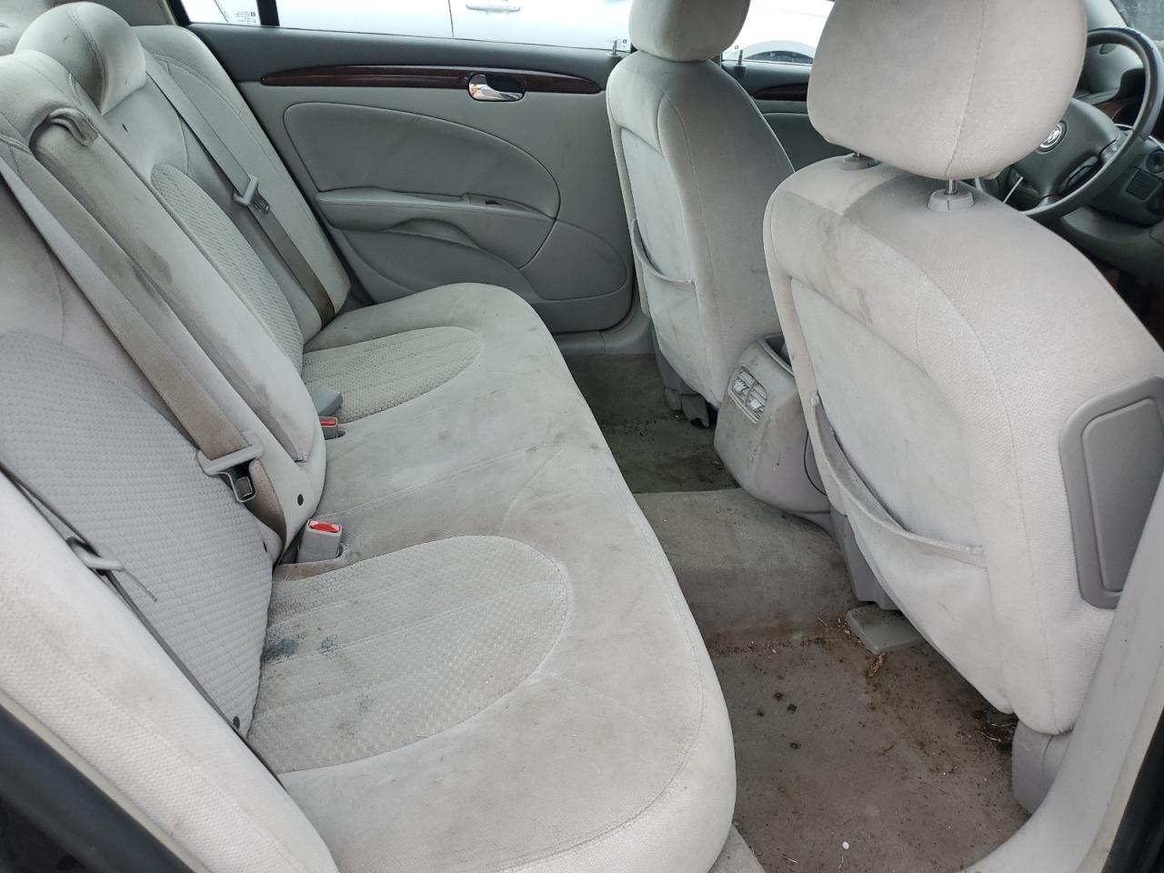 2008 Buick Lucerne - Image 10