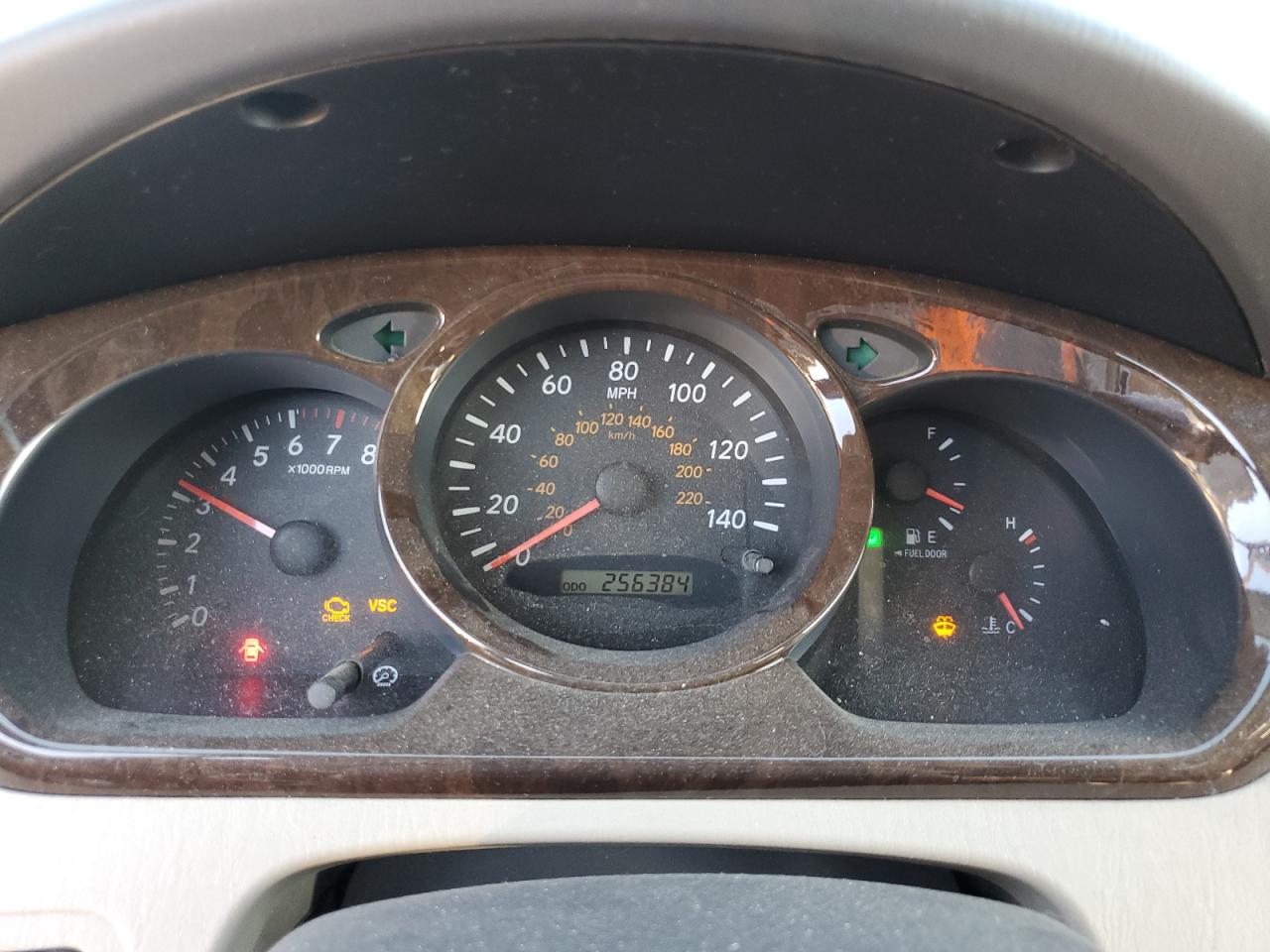 2003 Toyota Highlander - Image 9