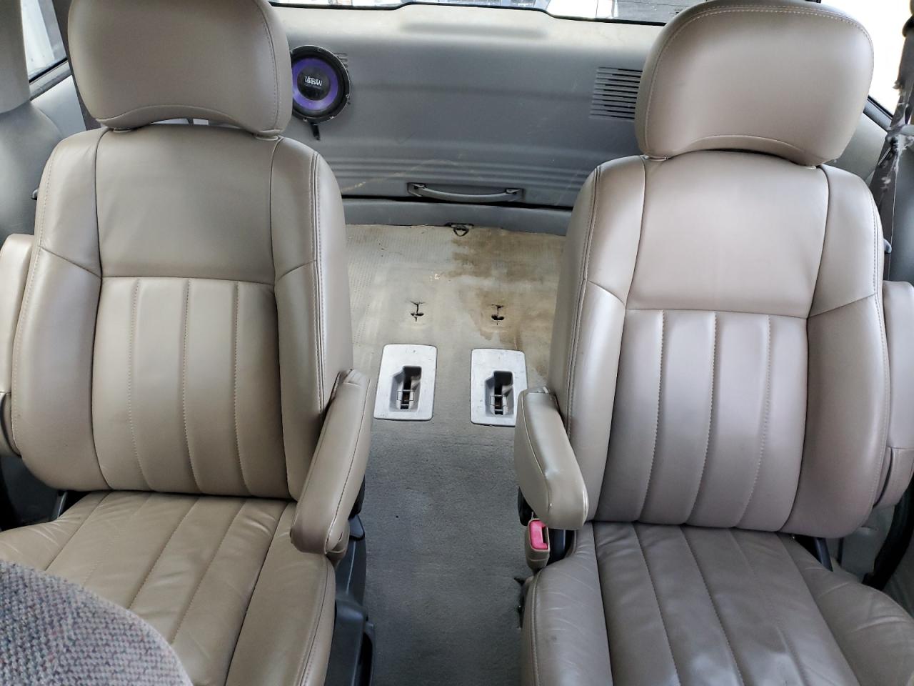 2004 Pontiac Montana - Image 10