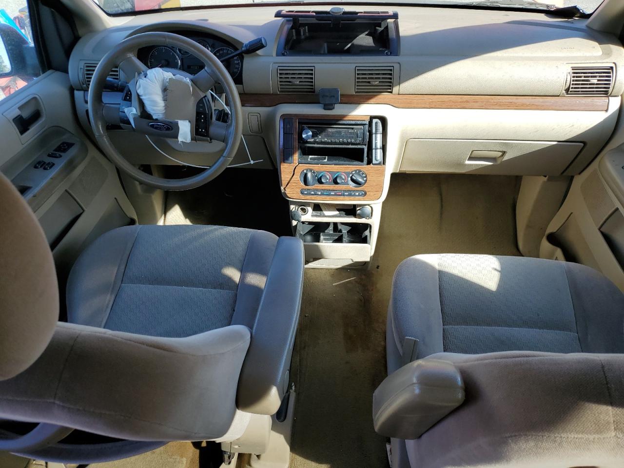 2005 Ford Freestar - Image 8
