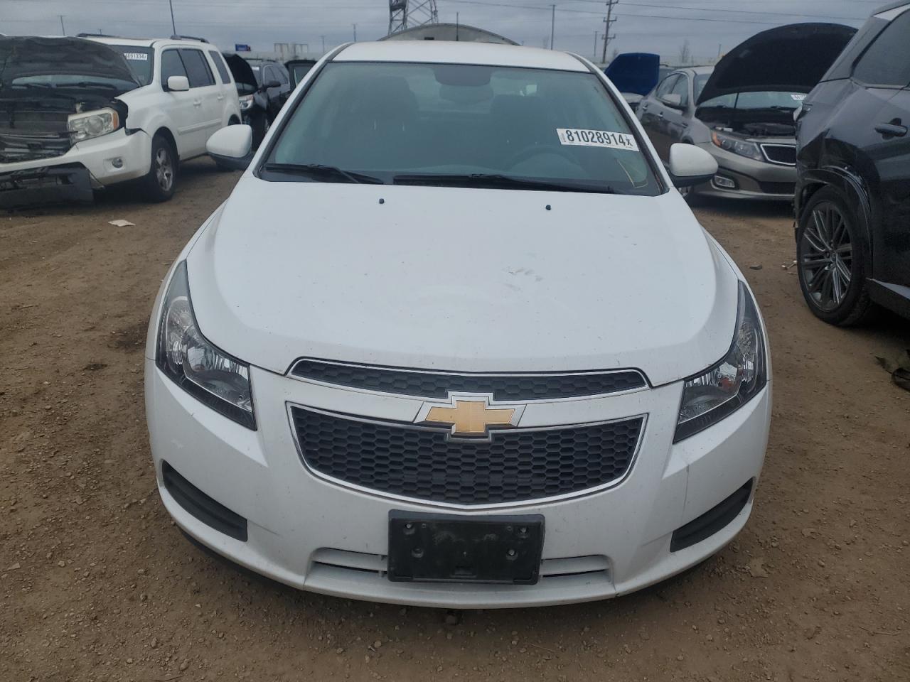 VIN 1G1PC5SB9E7234176 2014 CHEVROLET CRUZE no.5