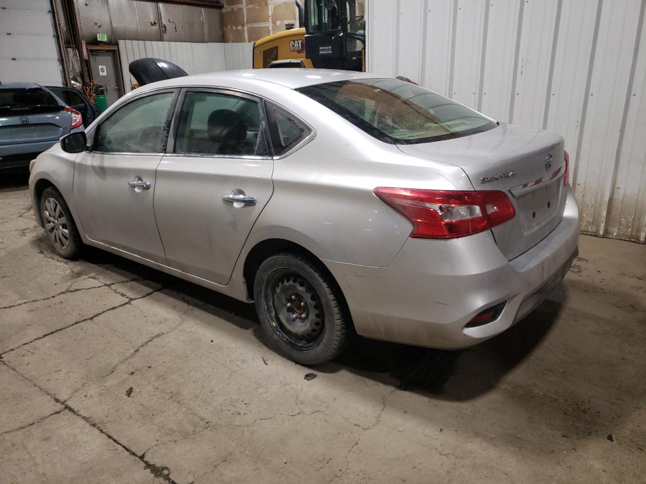 VIN 3N1AB7AP5KY321689 2019 NISSAN SENTRA no.2