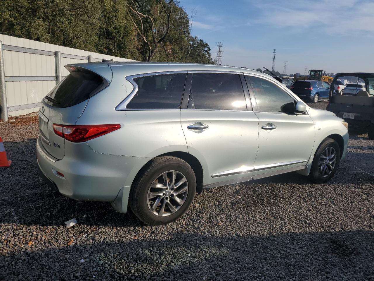 VIN 5N1AL0MM3EC527881 2014 INFINITI QX60 no.3