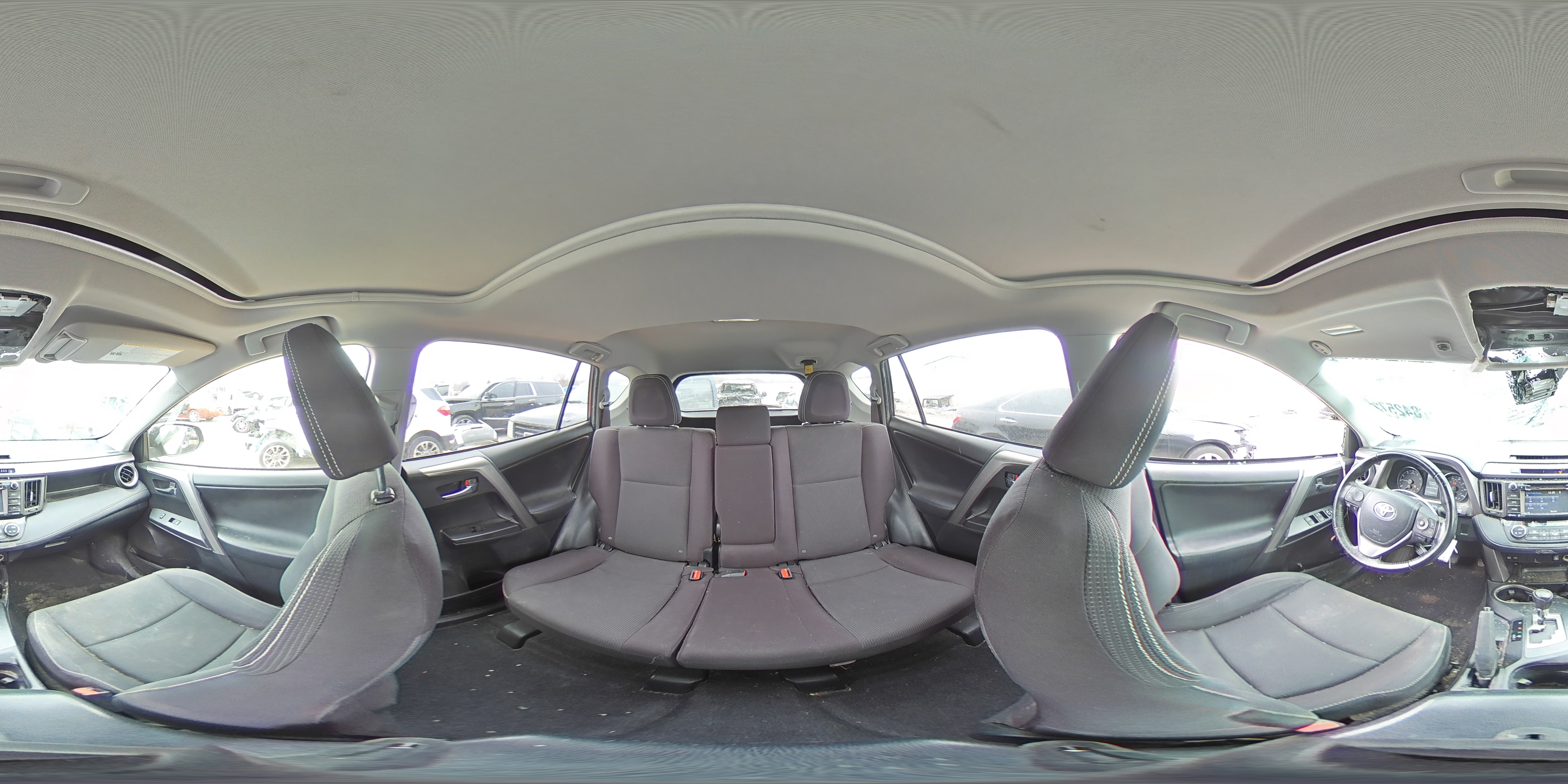 2017 Toyota RAV 4 - Image 14