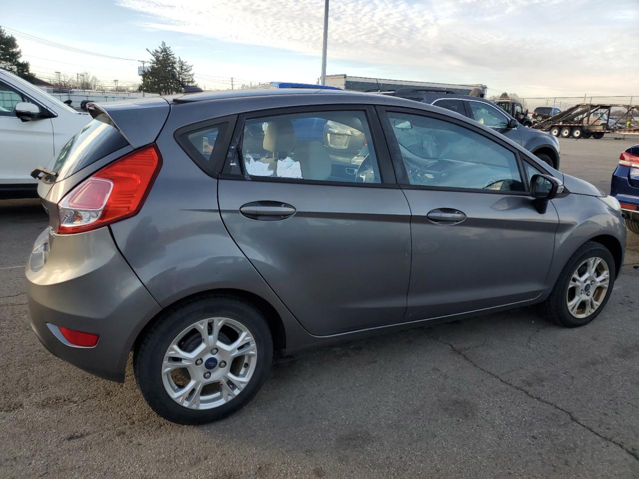 VIN 3FADP4EJ5EM243237 2014 FORD FIESTA no.3