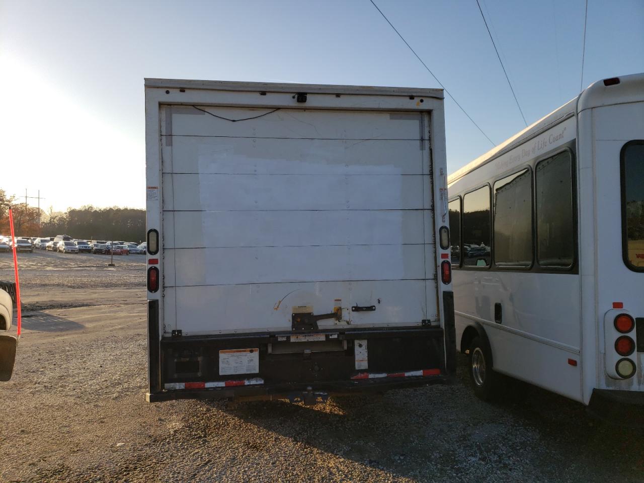 2016 Ford Econoline - Image 6