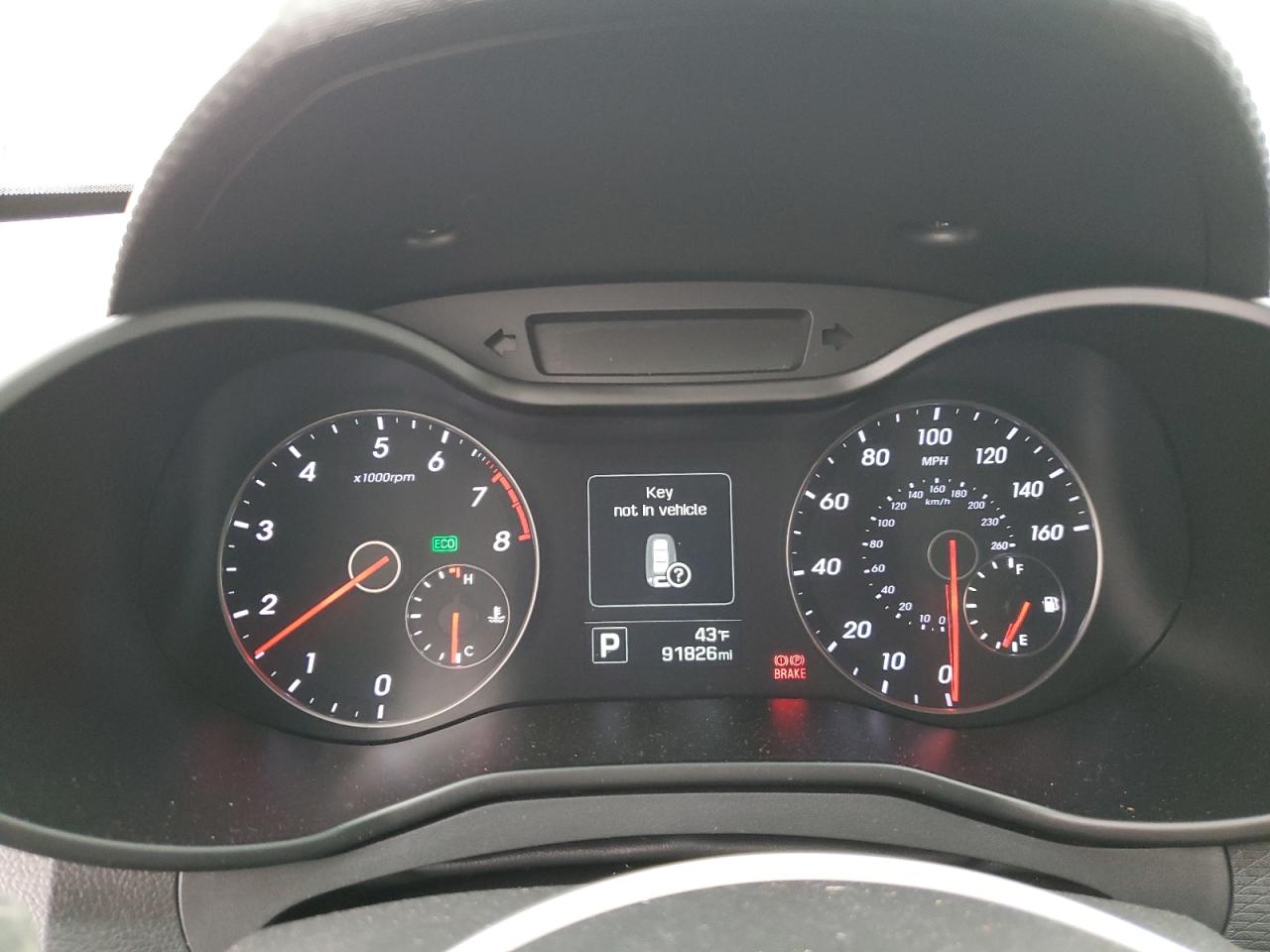 2016 Hyundai Veloster - Image 9