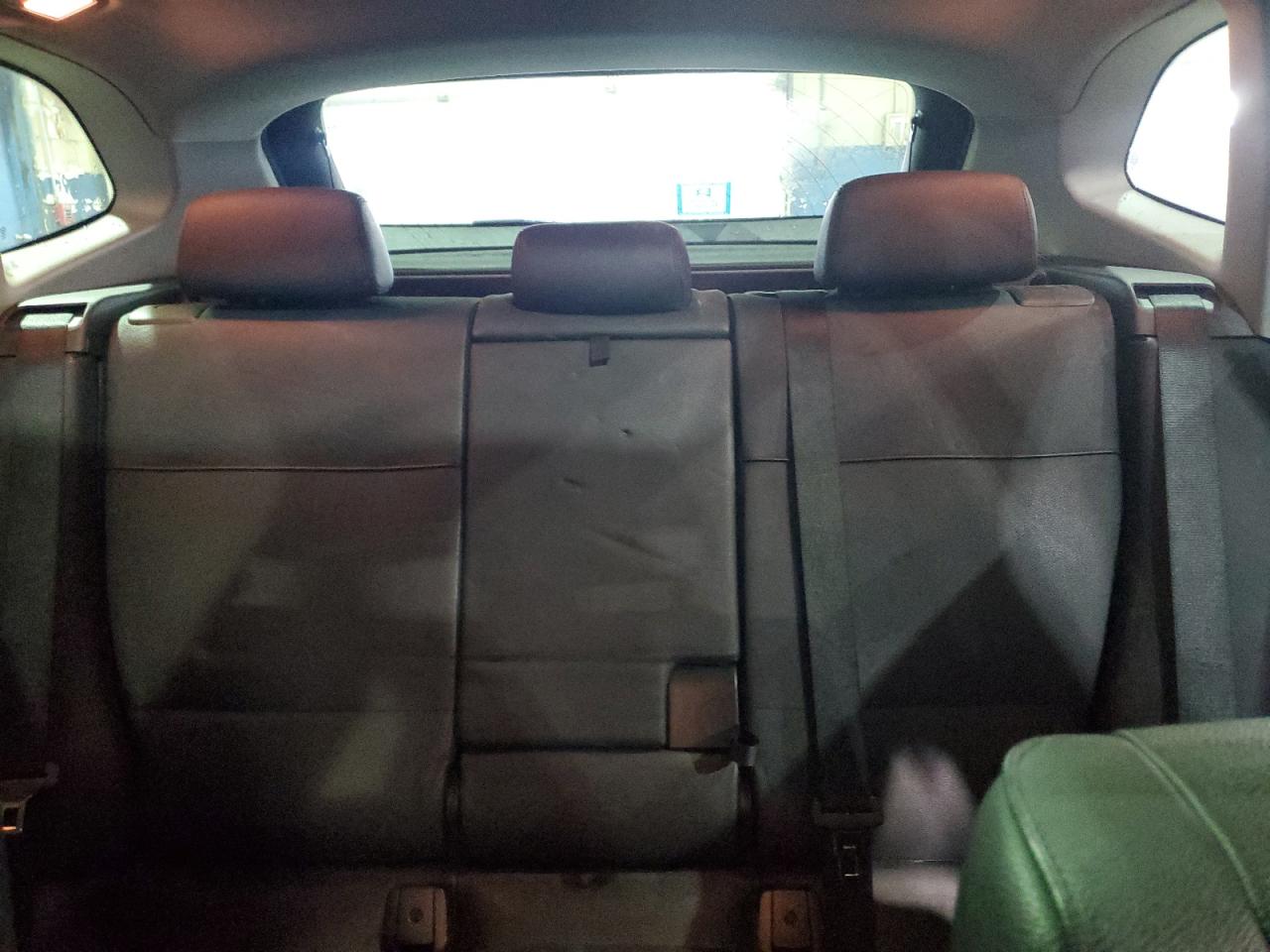 2015 BMW X1 Sdrive28I VIN: WBAVM1C51FV319228 Lot: 82980994