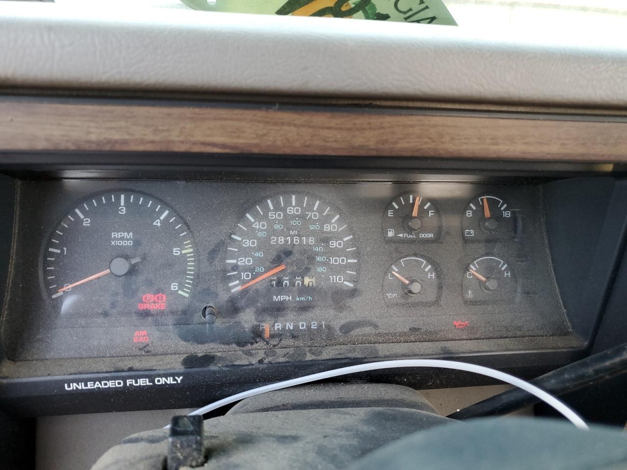 1995 Dodge Dakota - Image 9