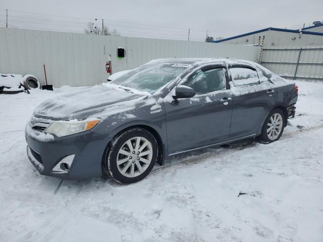 2014 Toyota Camry Hybrid