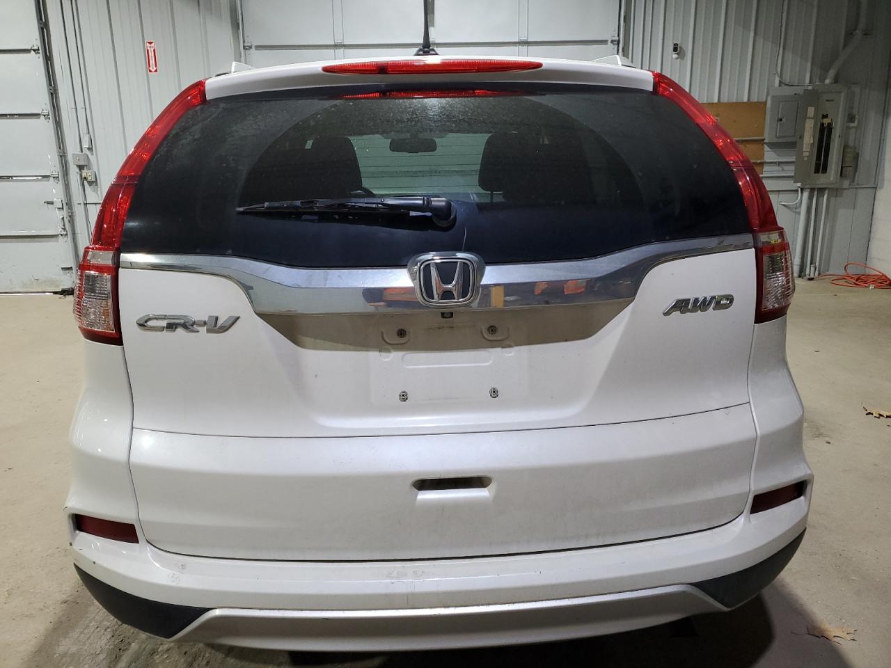 2015 Honda CR-V - Image 6