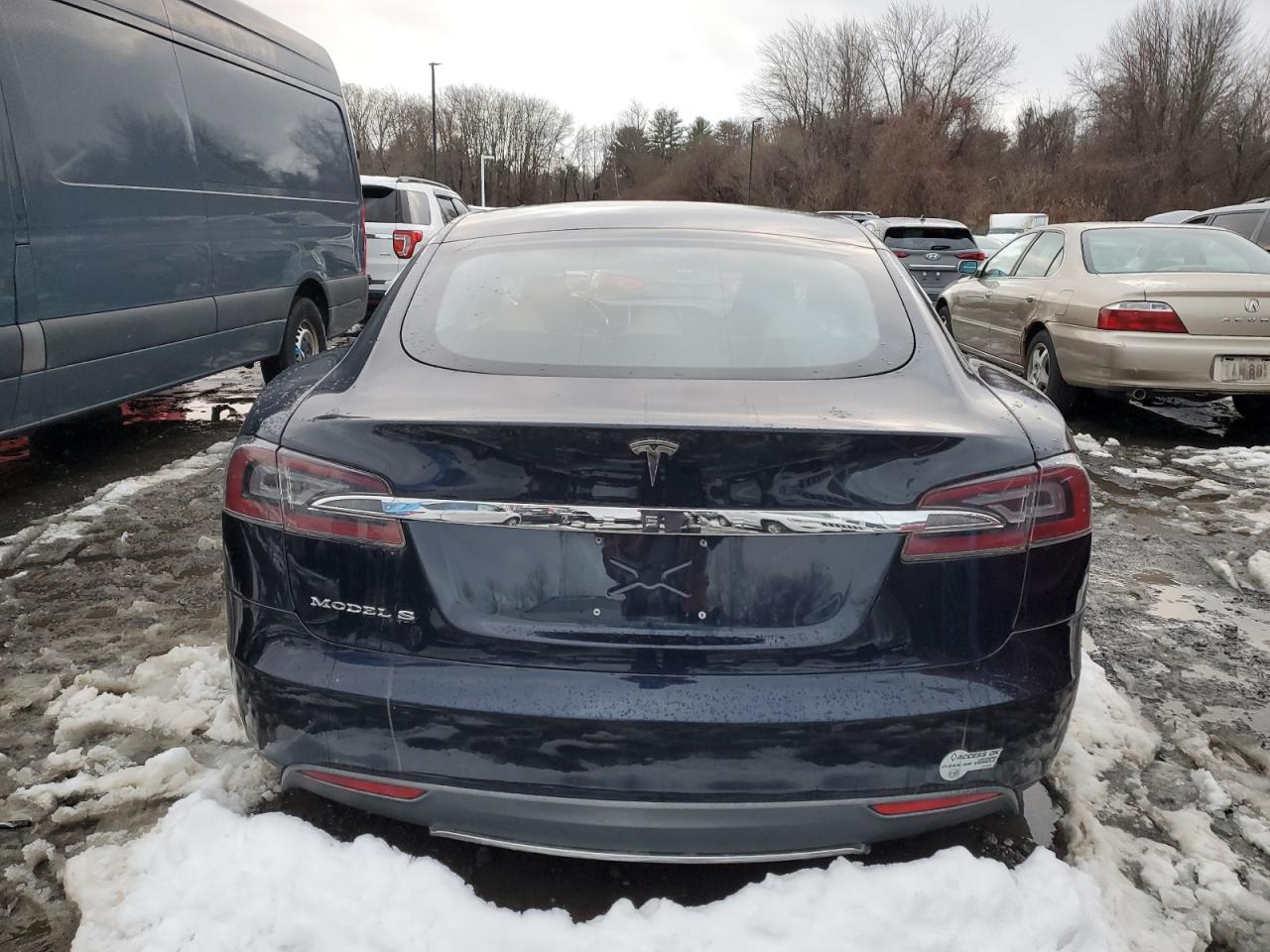 2013 Tesla Model S VIN: 5YJSA1CP8DFP06581 Lot: 82927744