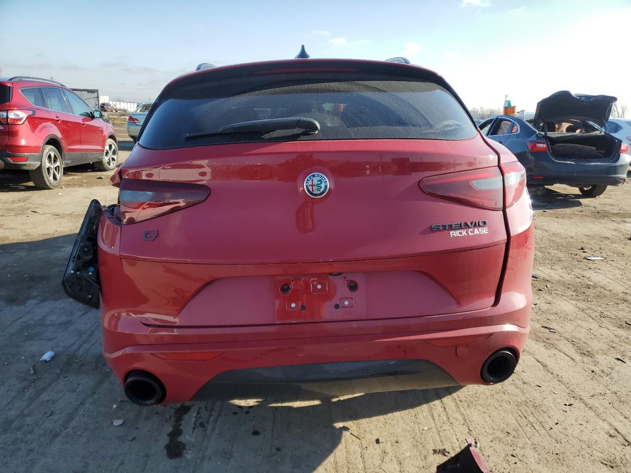 2020 Alfa Romeo Stelvio - Image 6