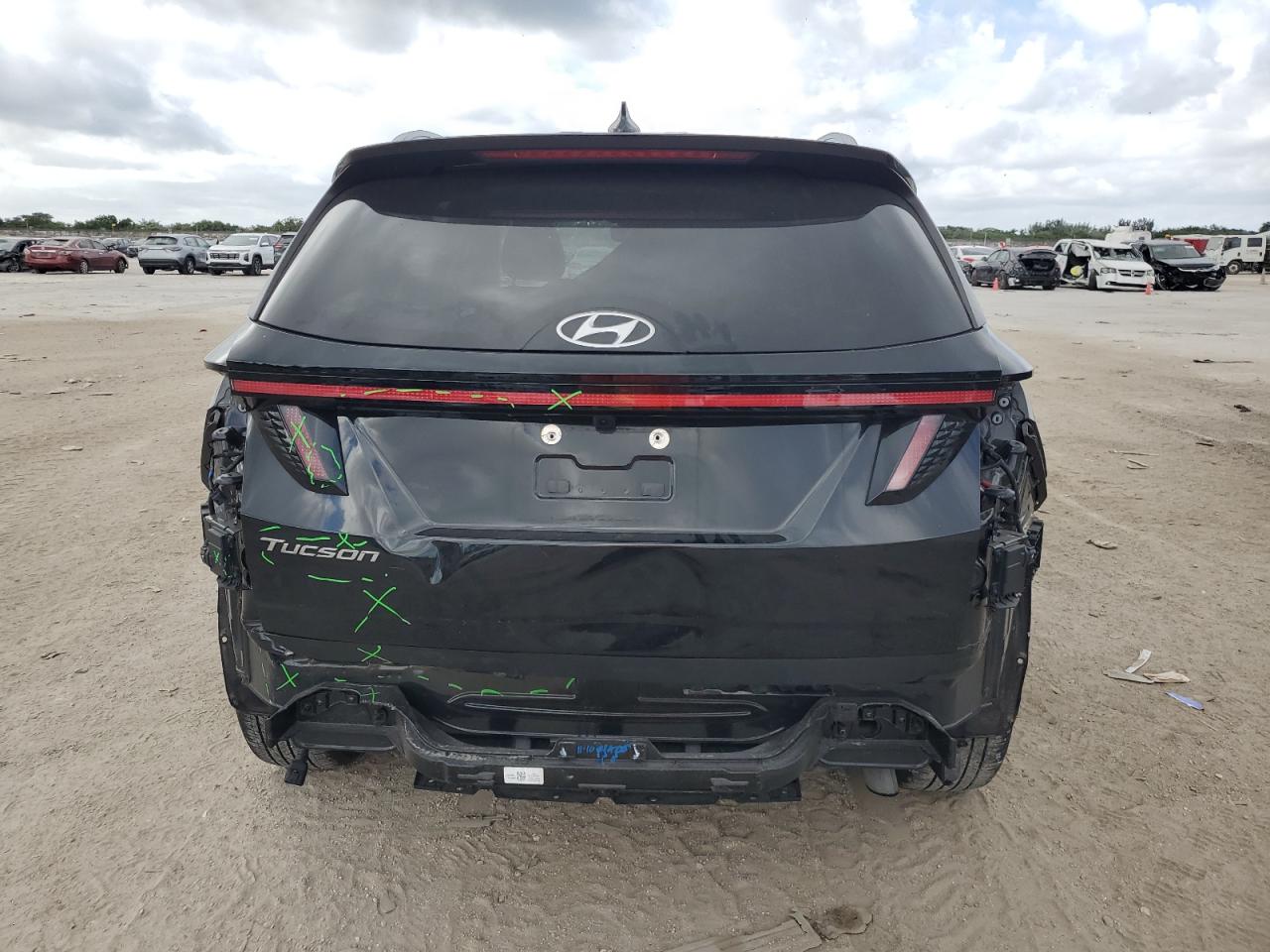 2022 Hyundai Tucson - Image 6