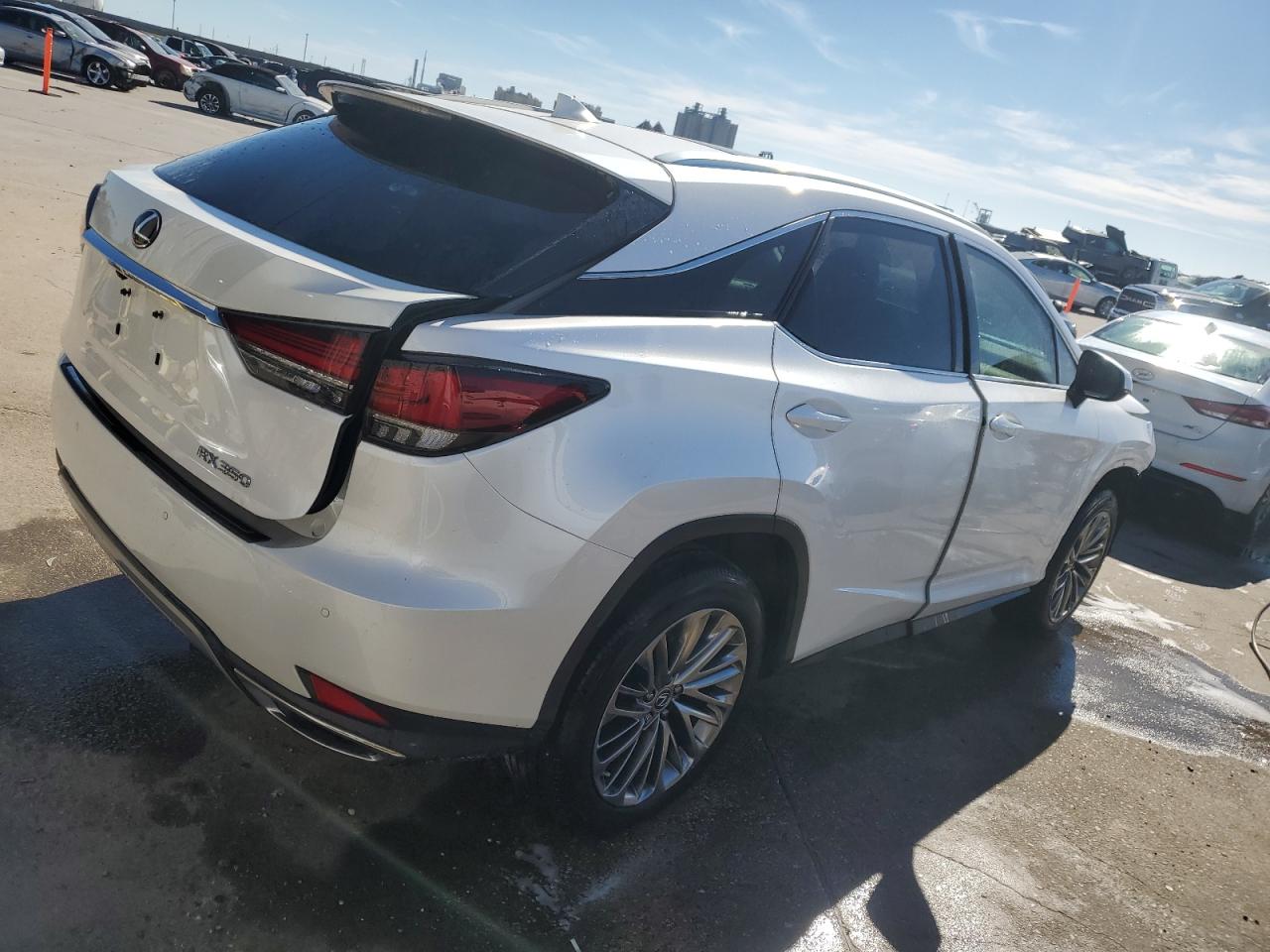 VIN 2T2JZMAA6LC181068 2020 LEXUS RX350 no.3