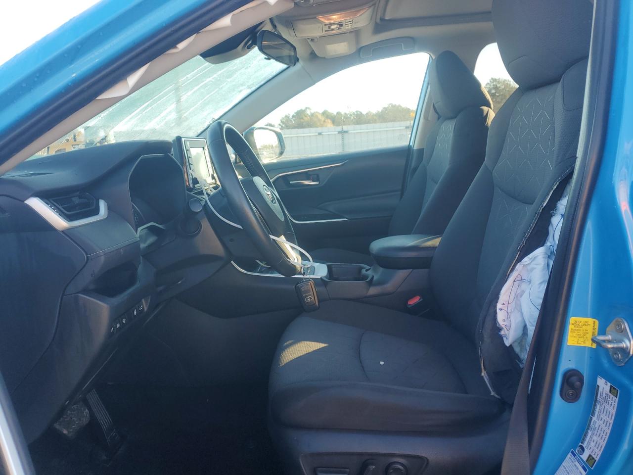 2020 Toyota Rav4 Xle VIN: 2T3P1RFV0LC106176 Lot: 86784174