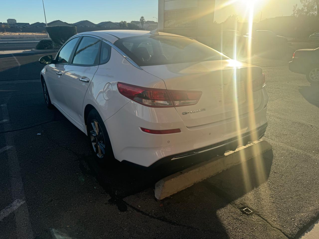 2020 Kia Optima - Image 3