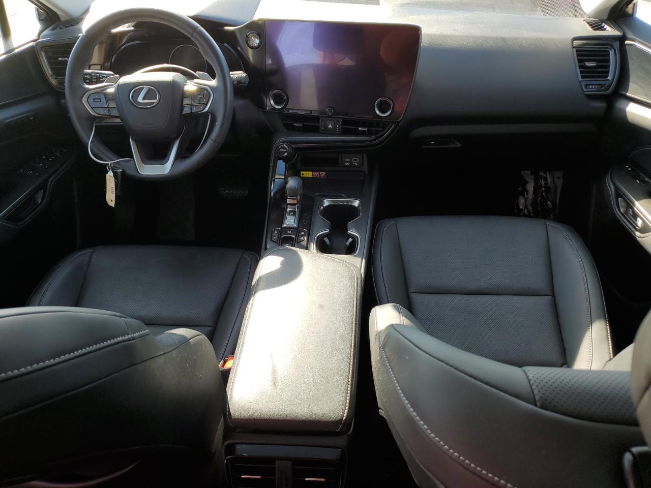 2022 Lexus NX - Image 8