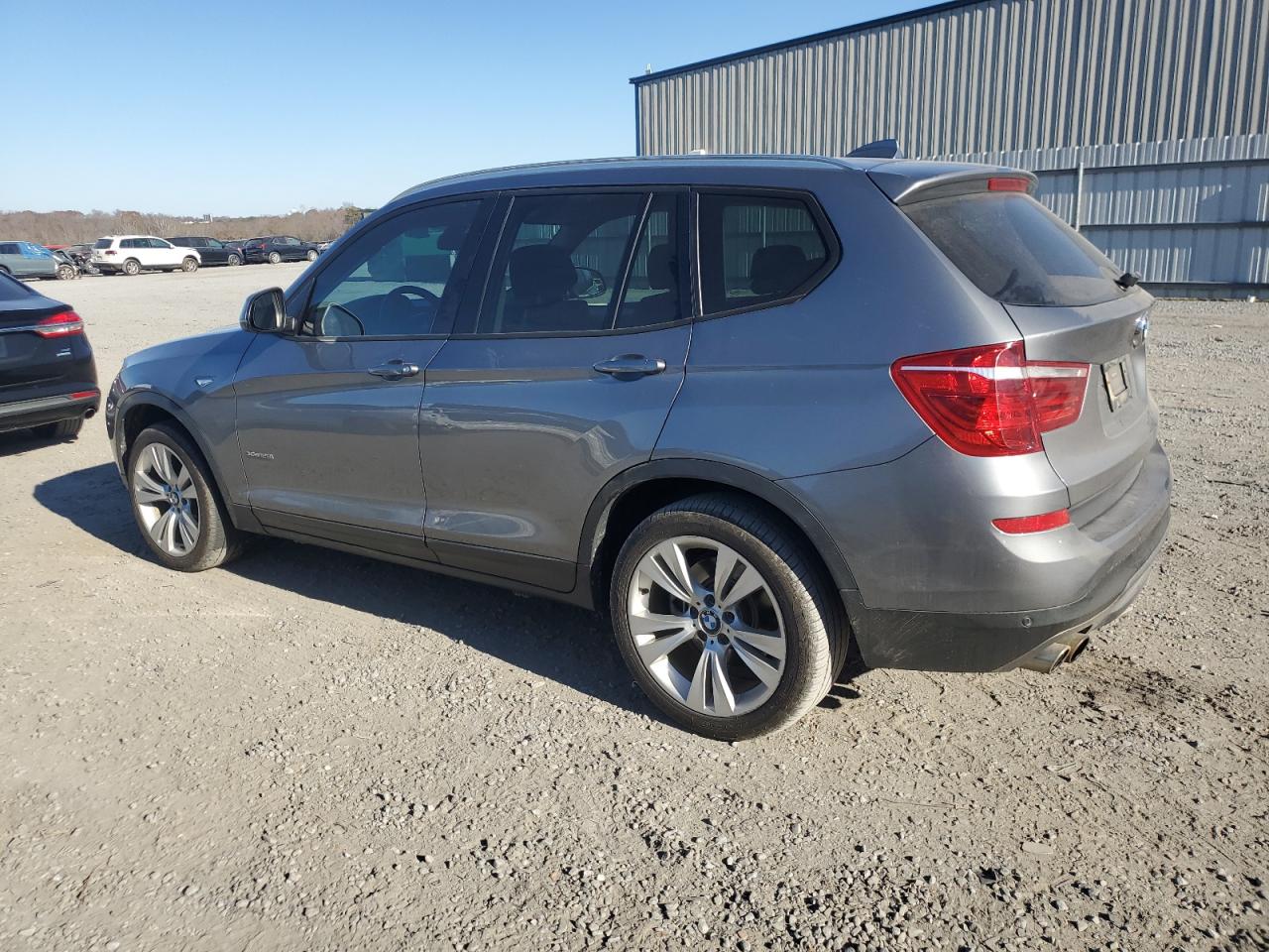 VIN 5UXWX9C56G0D85755 2016 BMW X3 no.2