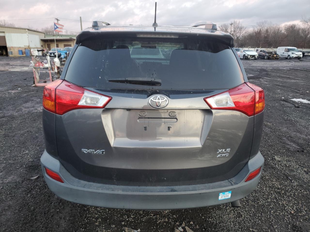 VIN 2T3RFREVXDW027982 2013 TOYOTA RAV4 no.6