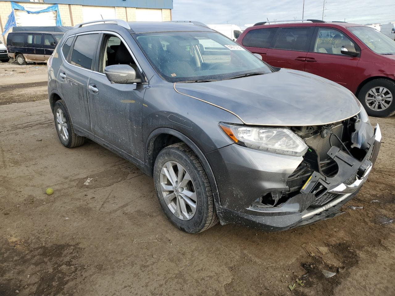 VIN KNMAT2MVXFP503063 2015 NISSAN ROGUE no.4