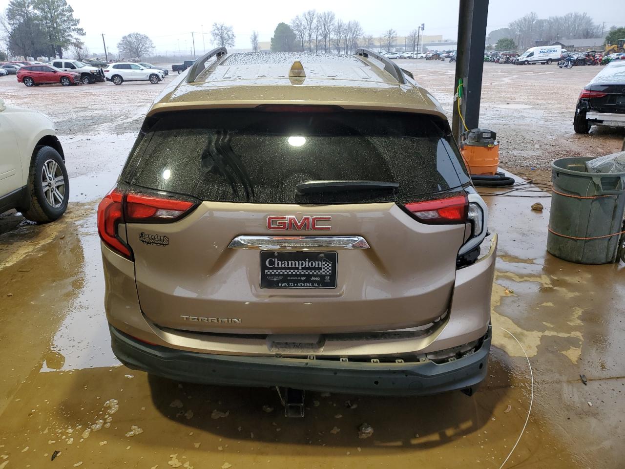 2018 GMC Terrain - Image 6