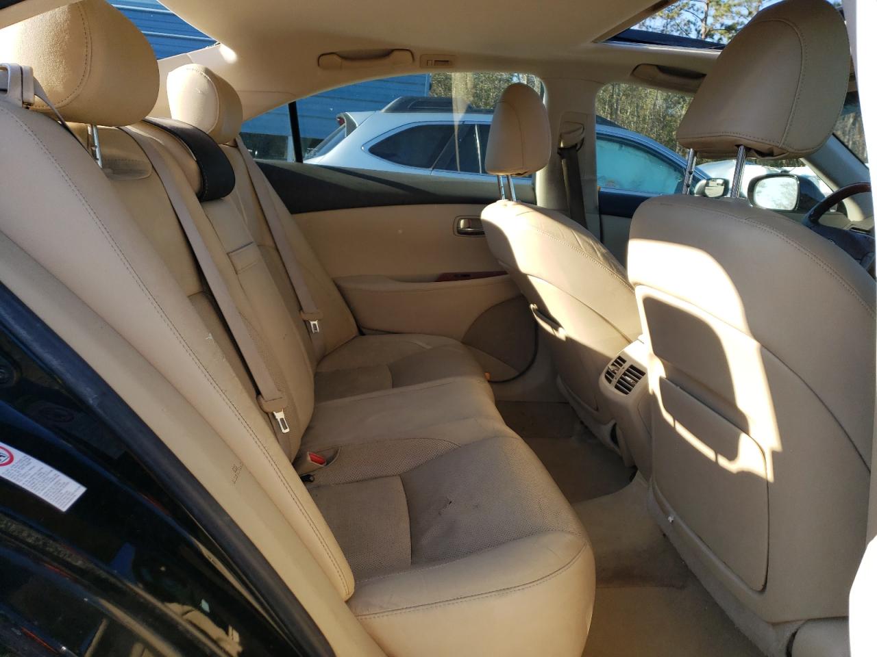 2009 Lexus ES - Image 10