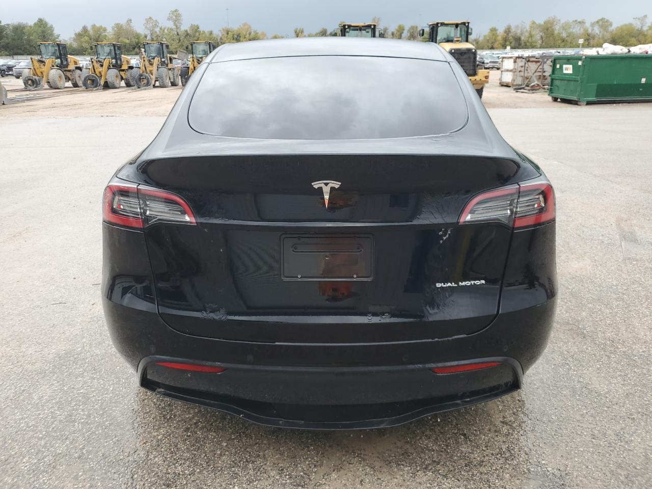 VIN 7SAYGDEE8NF387208 2022 TESLA MODEL Y no.6