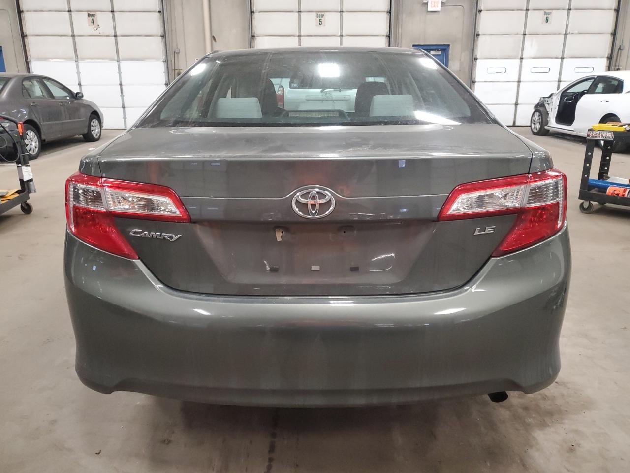 VIN 4T4BF1FK5DR320548 2013 TOYOTA CAMRY no.6