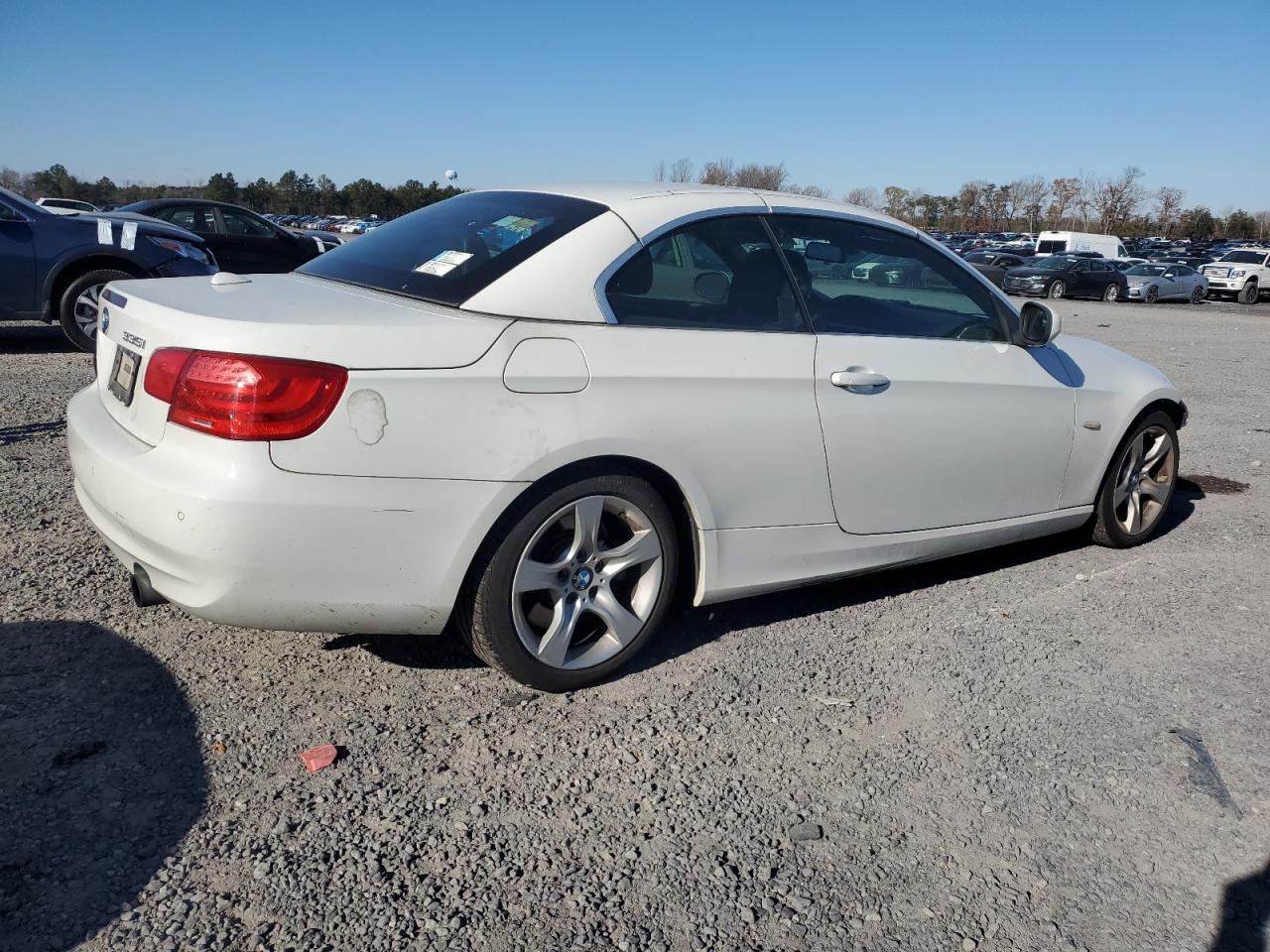 VIN WBADX7C53DJ588986 2013 BMW 3 SERIES no.3