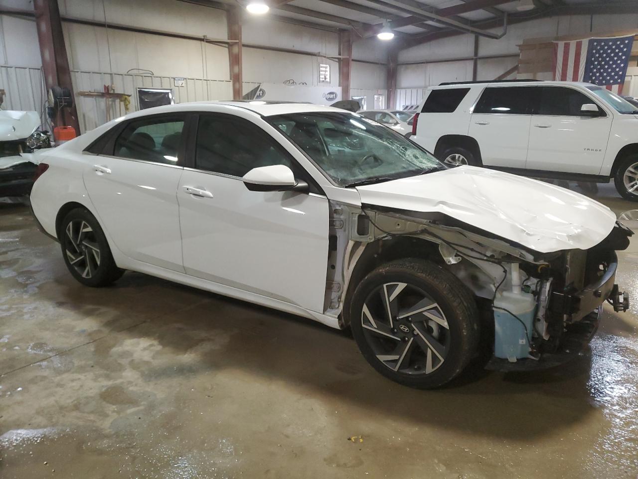 2024 Hyundai Elantra - Image 4