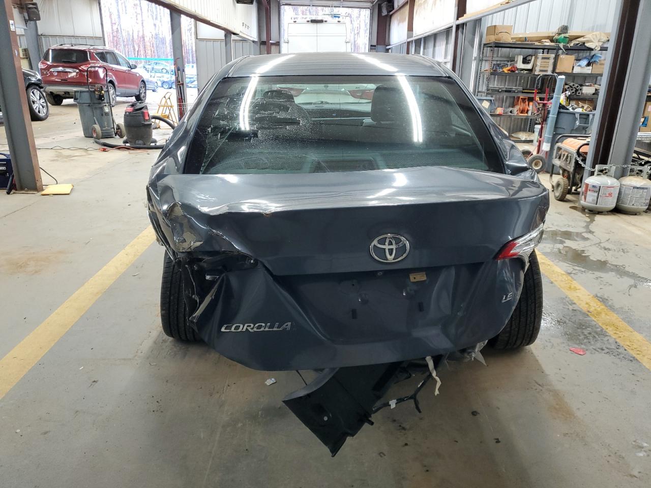 VIN 5YFBURHEXFP318272 2015 TOYOTA COROLLA no.6