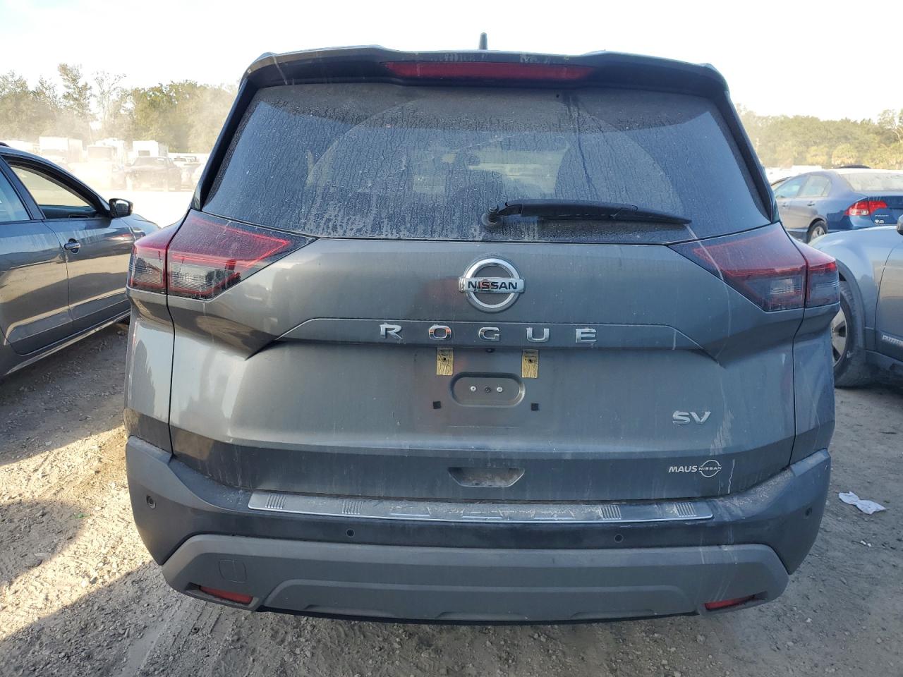 2021 Nissan Rogue - Image 6