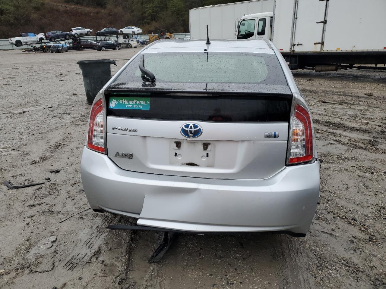 2012 Toyota Prius - Image 6
