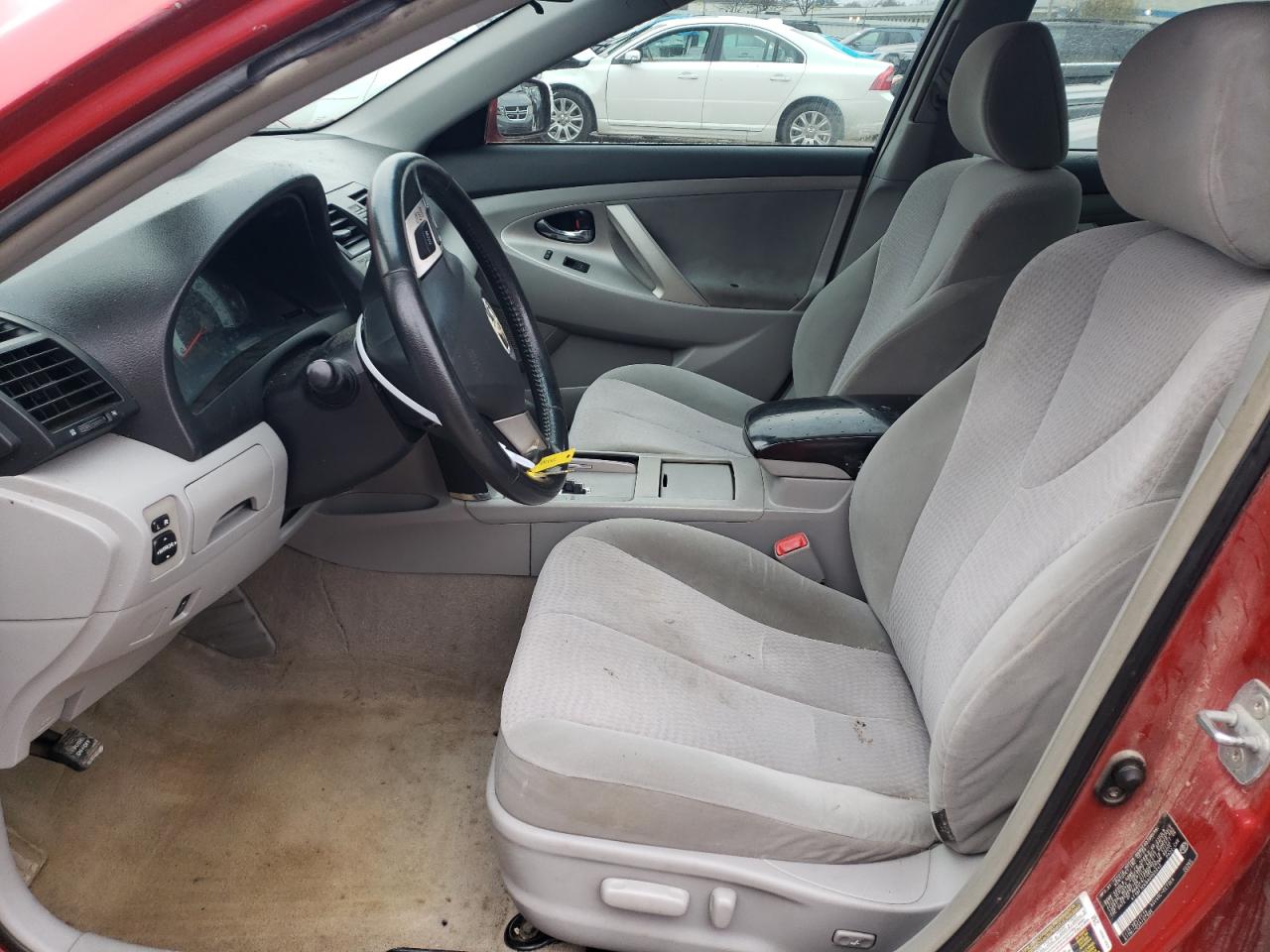 2010 Toyota Camry - Image 7