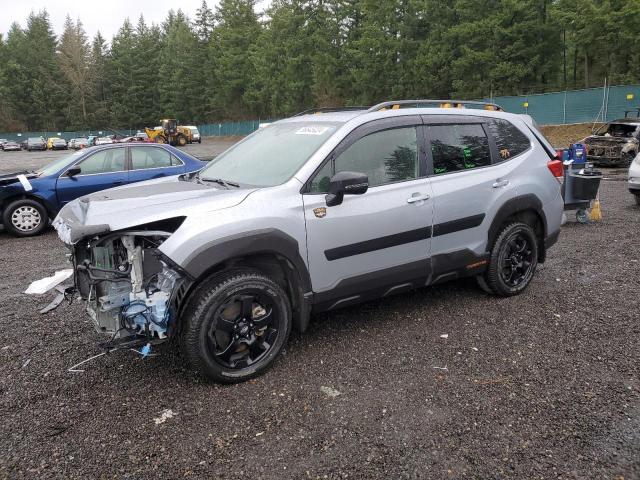  SUBARU FORESTER 2023 Серебристый