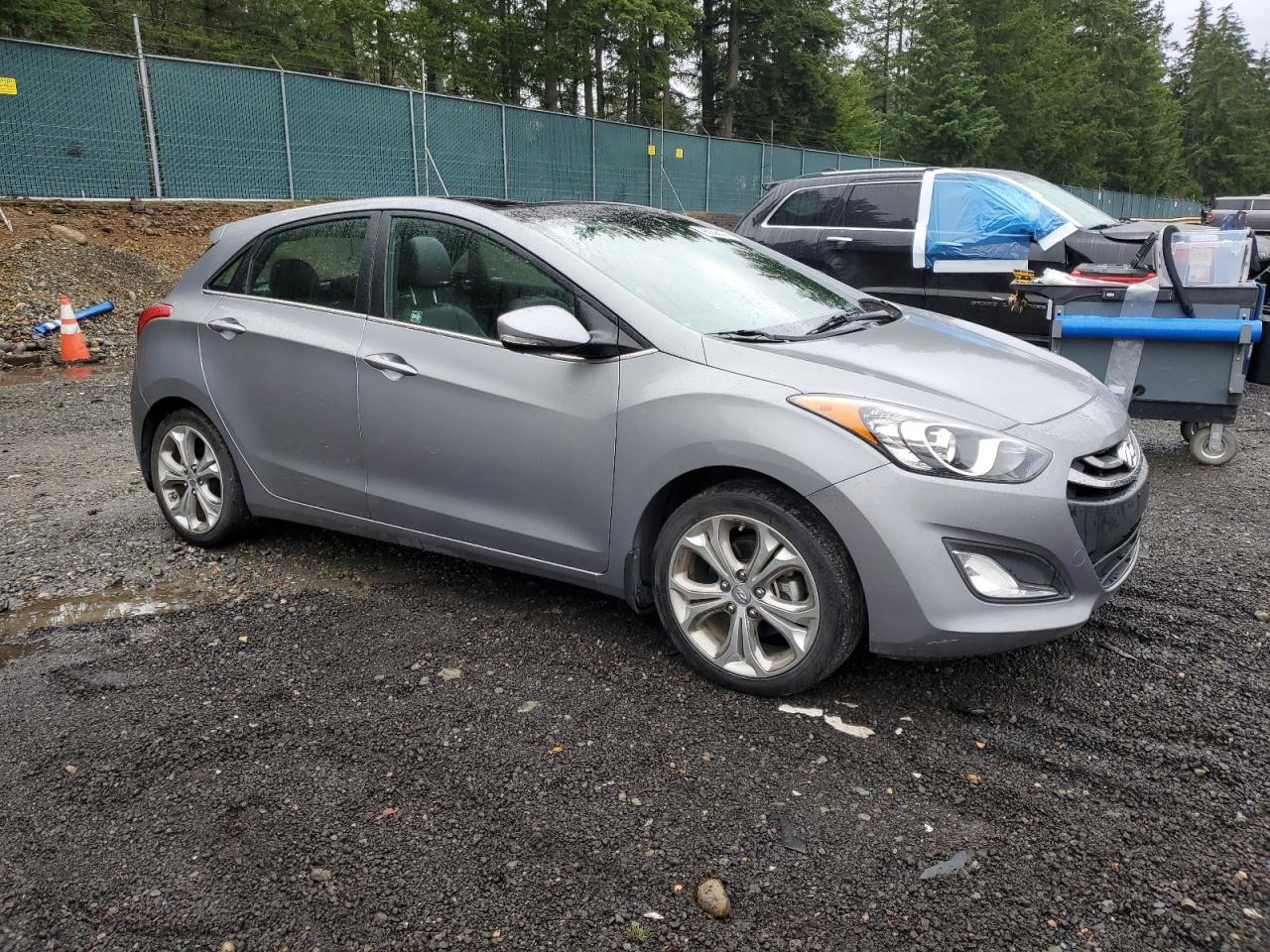 VIN KMHD35LE5DU139905 2013 HYUNDAI ELANTRA no.4