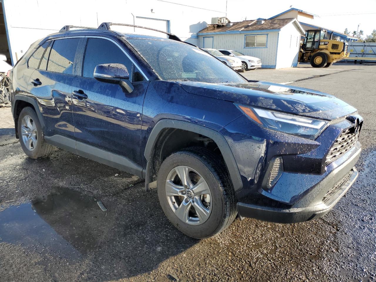 2024 Toyota RAV 4 - Image 4