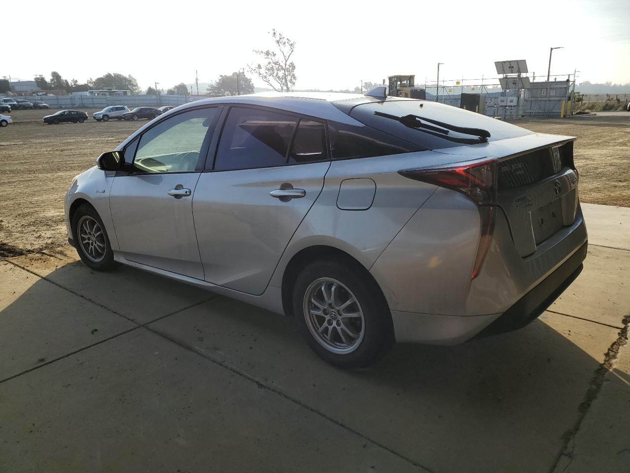 VIN JTDKBRFUXH3550706 2017 TOYOTA PRIUS no.2