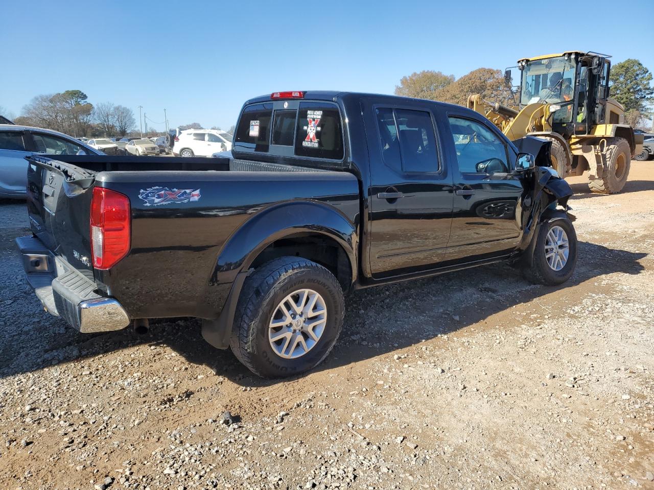 2021 Nissan Titan - Image 3