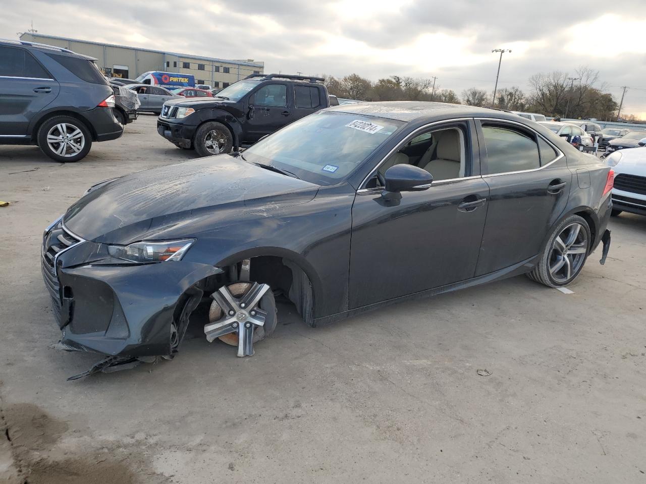 2017 Lexus IS - Image 1