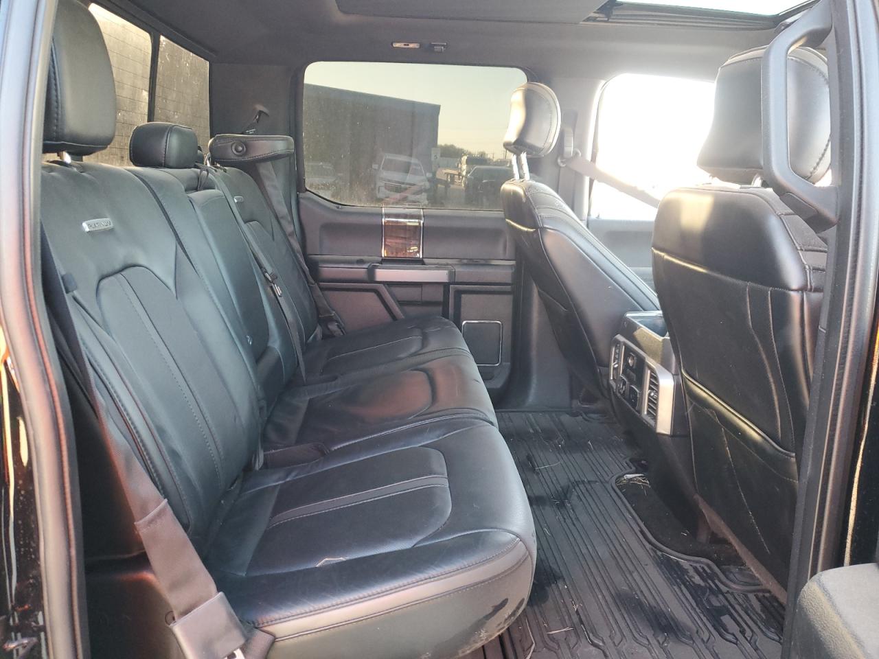 2017 Ford F250 - Image 11