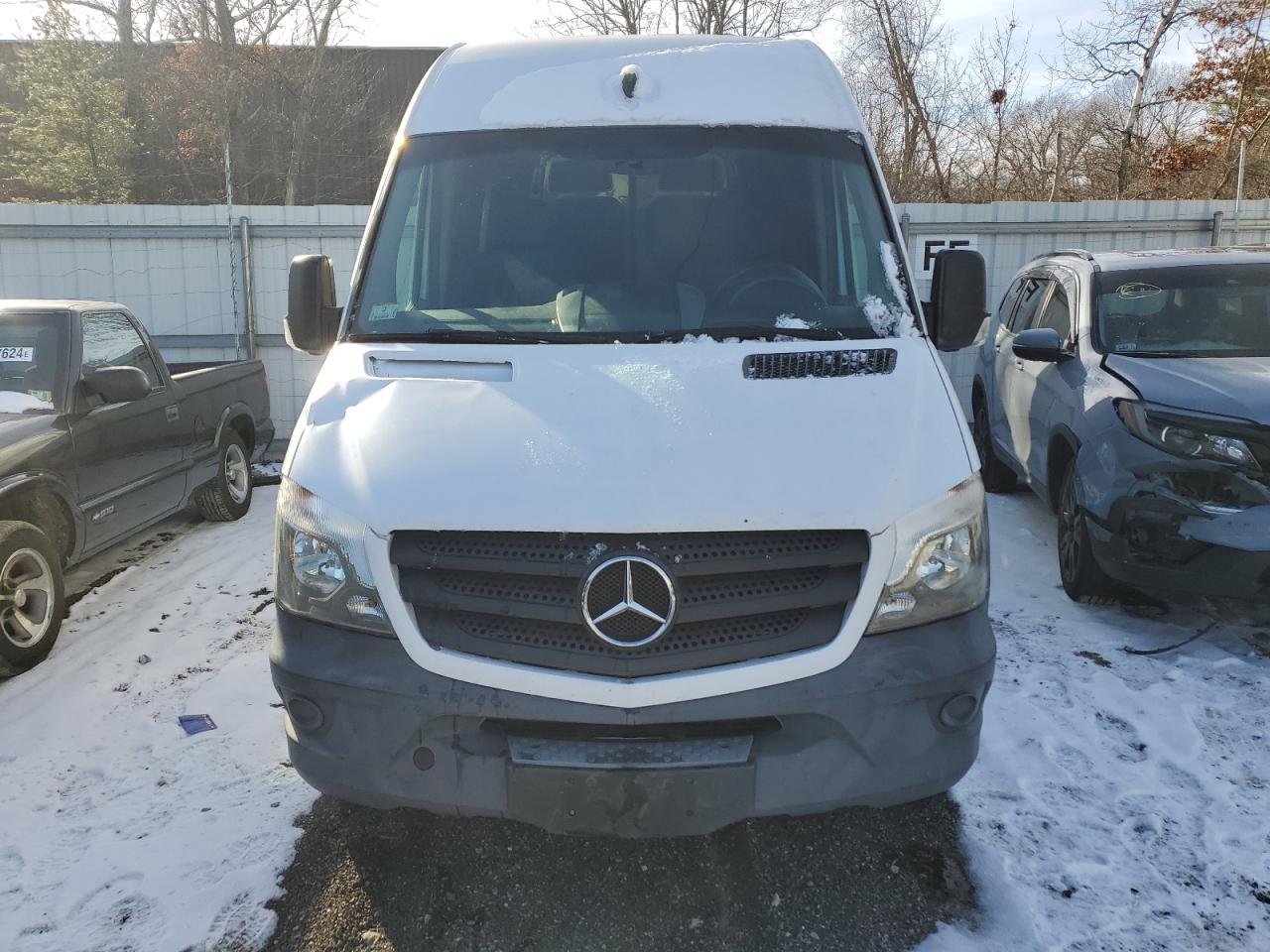 VIN WD3PE7DDXGP239444 2016 MERCEDES-BENZ SPRINTER no.5