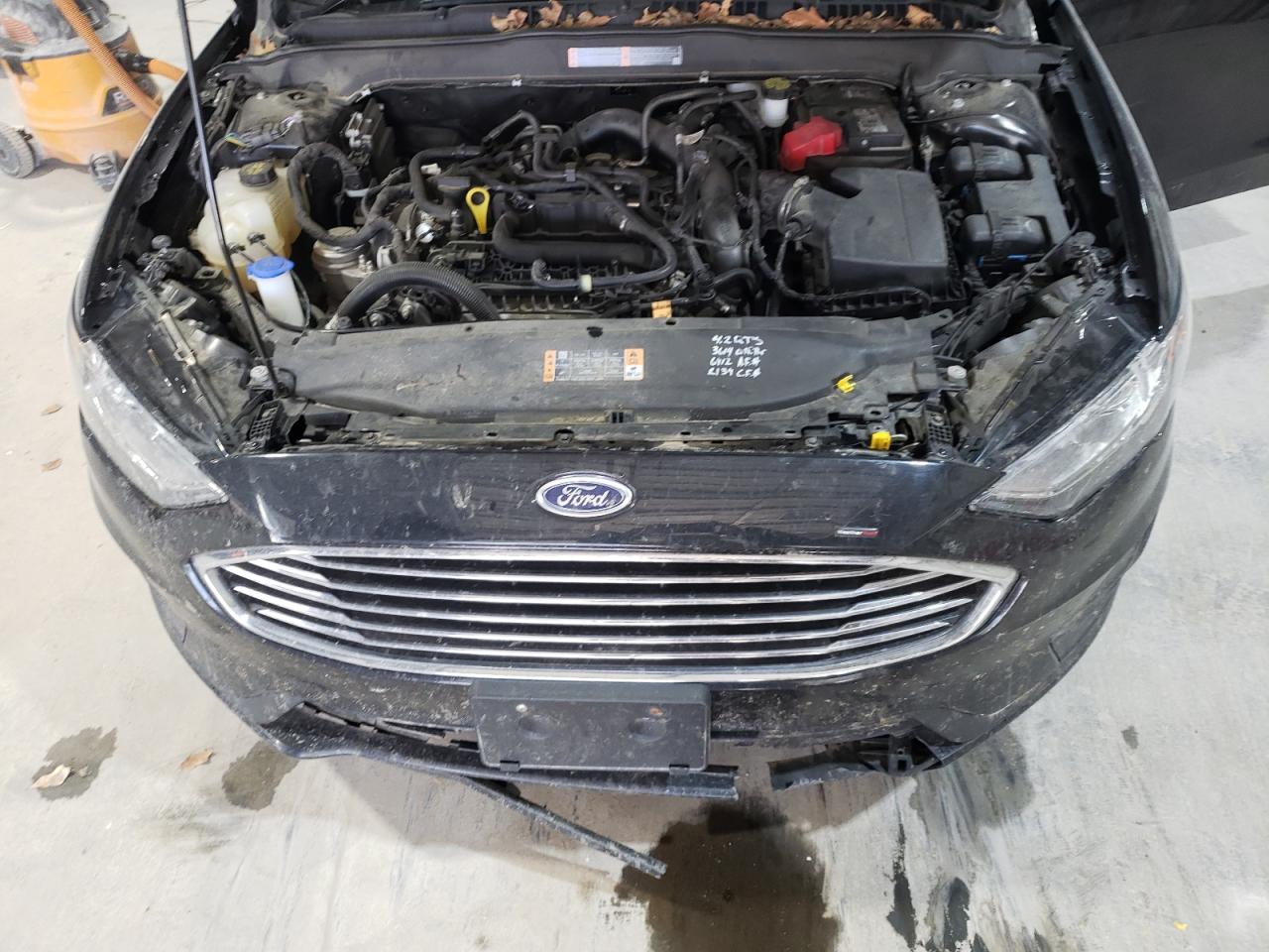 2020 Ford Fusion - Image 11