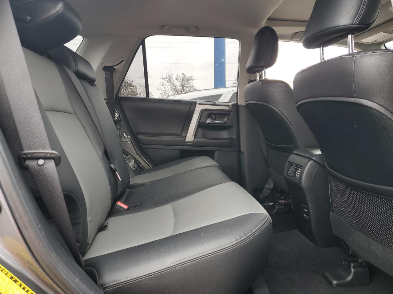 2014 Toyota 4Runner - Image 11