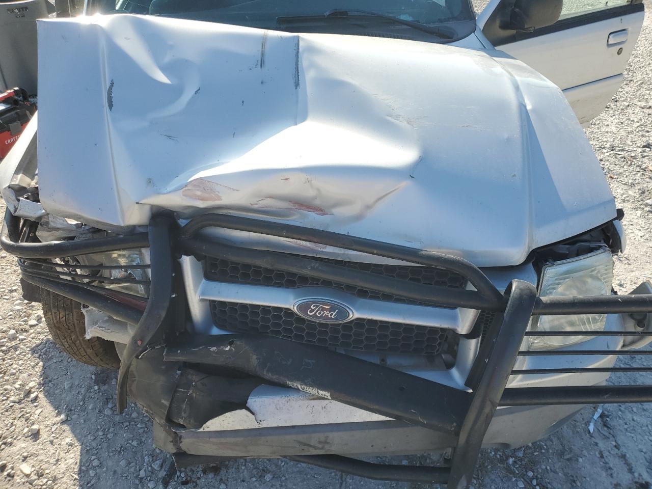 2002 Ford Explorer - Image 12