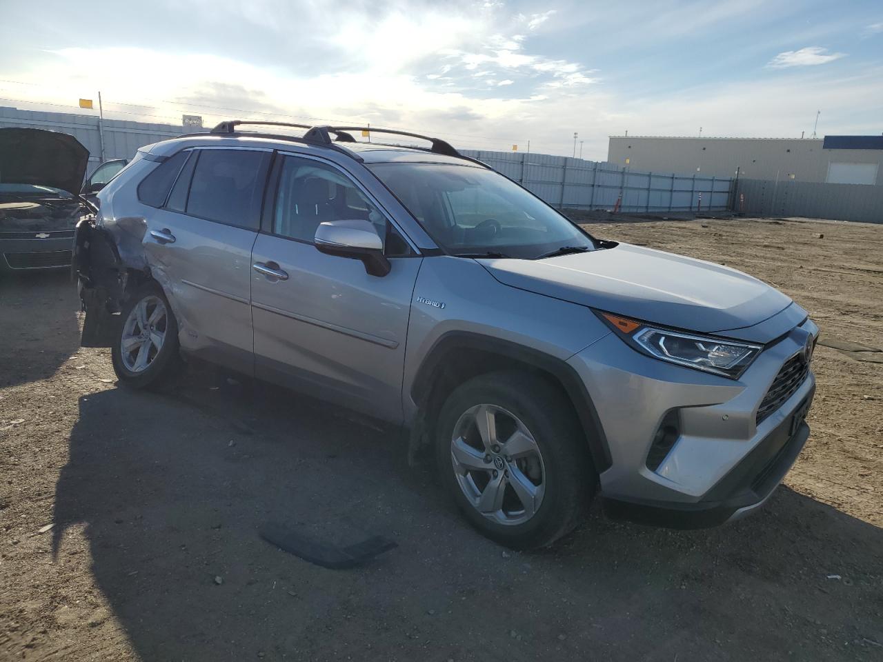 2020 Toyota RAV 4 - Image 4