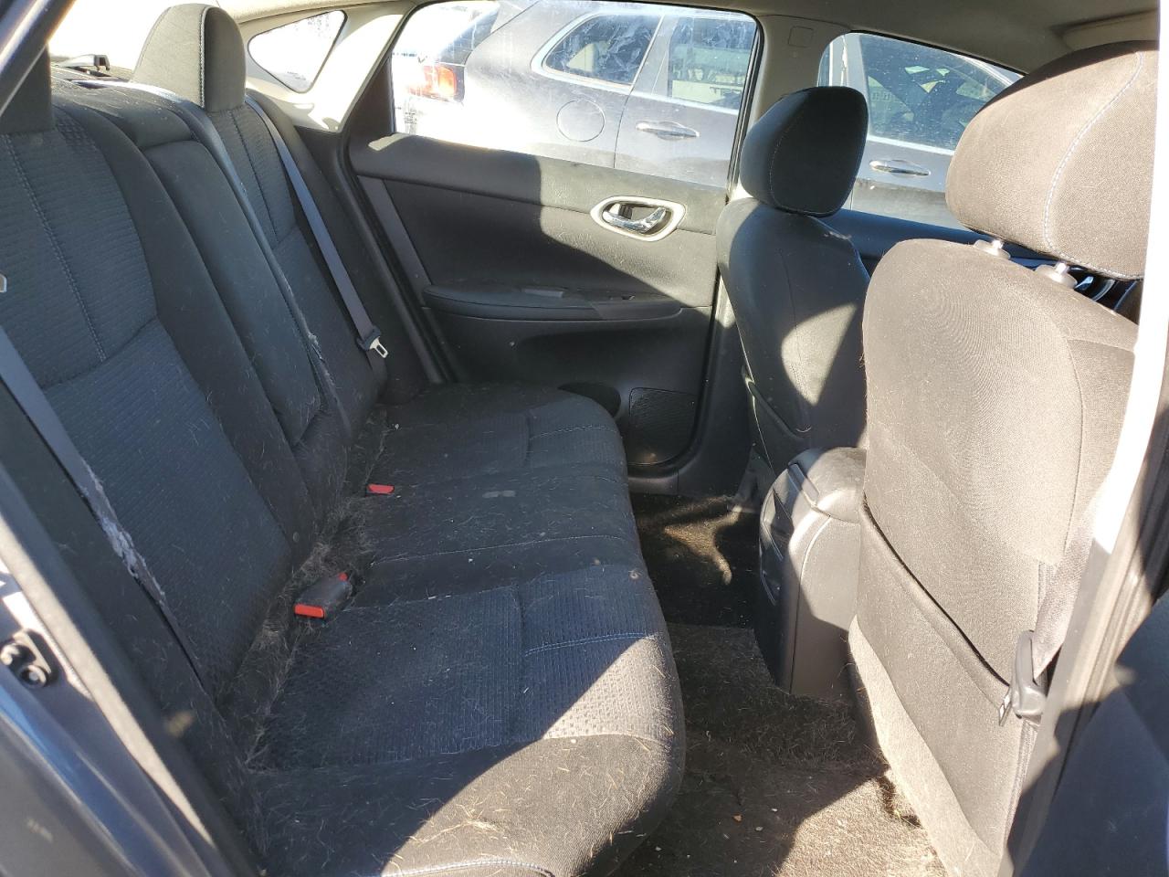 2017 Nissan Sentra - Image 10