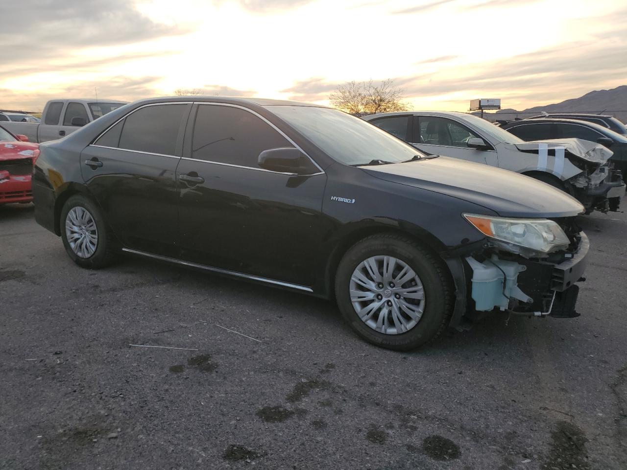 2012 Toyota Camry - Image 4